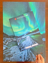 Load image into Gallery viewer, Northern Lights (1000 pieces)
